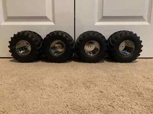 ** TAMIYA ** Black Edition Chrome Wheels + Tires (BULLHEAD, CLOD, CLODBUSTER) - Picture 1 of 4