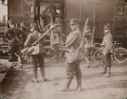 Militaire, manoeuvres, embarquement des cyclistes dans un train, ca.1905, Vintag