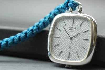 Vtg 1978 Exc+5 Seiko Pocket Watch Quartz 16-5970 Palladium Square Womens JAPAN - Image 1 of 4
