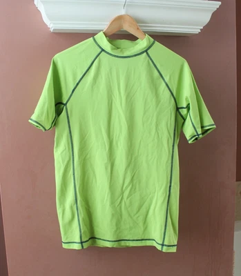 Protector contra erupciones de manga corta Lands End para niños talla XL 18-20 verde con costuras azules Foto 1 de 3