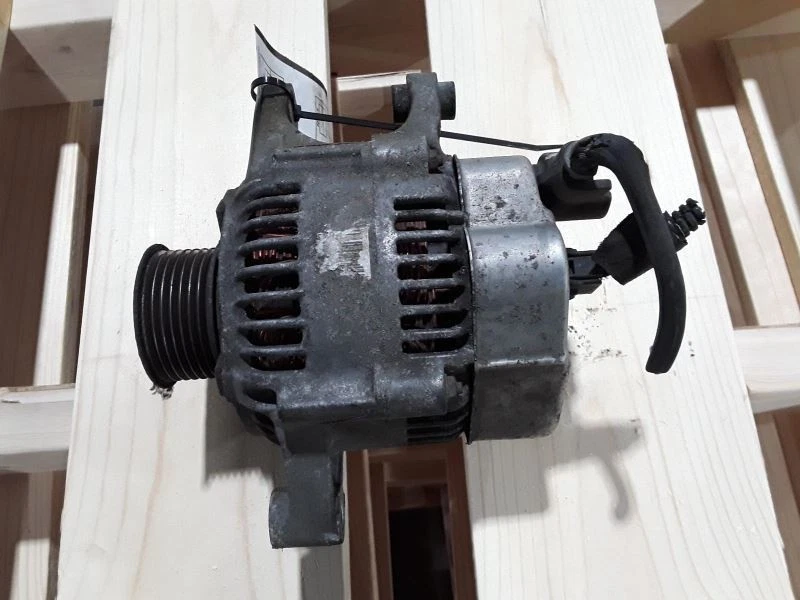 Alternador 117 Amp clasificación SAE 6 cilindros compatible con camioneta Dodge 2500 99-02 741049 Foto 1 de 4