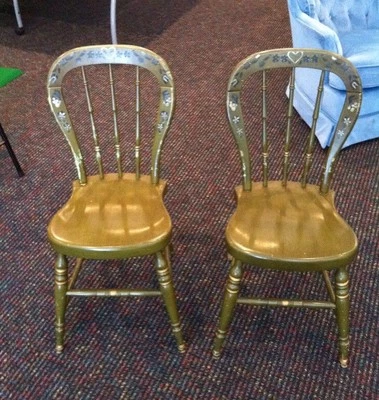 2 sillas de granja Ethan Allen Heirloom verde arce decoradas - ¡Envío gratuito! Foto 1 de 4