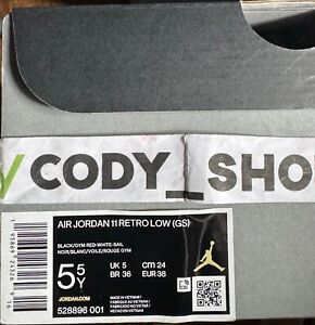 Nike Air Jordan 11 Retro Low GS 72-10 size 5.5Y Black *SHOE BOX ONLY* 528896-001
