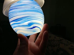 Vtg Partylite 3.75"Hand Blown Blue White Swirl Art Glass CANDLE HOLDER-luminous - Picture 1 of 13