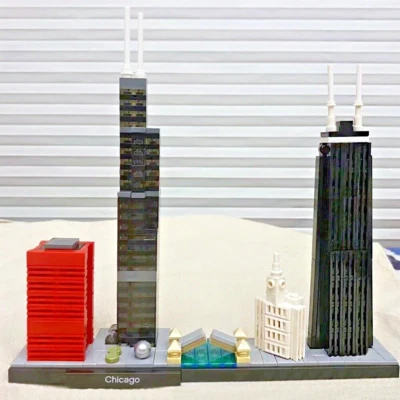 Chicago City Skyline Building Blocks - 3D Puzzle - With Paper Manual - No Box - Image 1 of 4