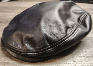 VTG USA Country Gentleman Black Genuine Leather Medium Flat Cabbie Newsboy Hat  - Picture 1 of 6