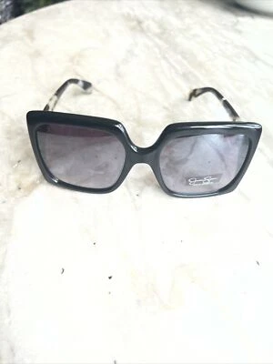 Gafas de sol Jessica Simpson grandes de gran tamaño negras y con estampado animal J6191-OXOAT Foto 1 de 4