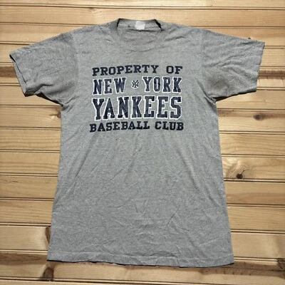 Camisa ponto único vintage anos 70 Property Of New York Yankees tamanho M/G - Imagem 1 de 4