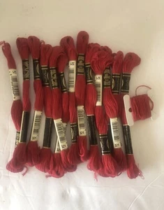 DMC 25 Lot of 13 CHRISTMAS RED 100% Cotton FLOSS 8M/8.7 yards Made In France - Picture 1 of 7