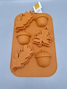 Rühren Herbst Silikon Leckerli Form Herbst Blätter Eicheln Backformen ergibt 6 Süßigkeiten - Bild 1 von 3