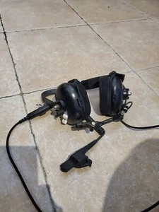 Motorola NMN6259A Headset  - Picture 1 of 6