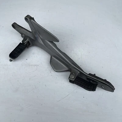 Juego trasero de montaje de soporte de clavija izquierda Honda CBF1000 CBF 1000 2008 50750MERD01ZB Foto 1 de 4