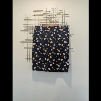 Falda lápiz floral azul marino Boden para mujer 12 sirena de oficina Preppy Corpcore Foto 1 de 4