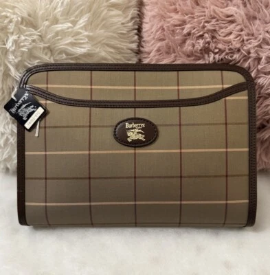 Bolso clutch Burberrys Foto 1 de 4