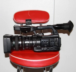 Sony PXW-X200 XDCAM HD422 Caméscope - Noire - Photo 1/4
