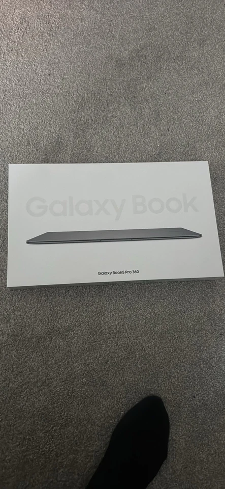 Samsung Galaxy Book5 Pro 360 Intel Core Ultra 7 32 GB 2-1 multitáctil 16’ pulgadas Foto 1 de 3