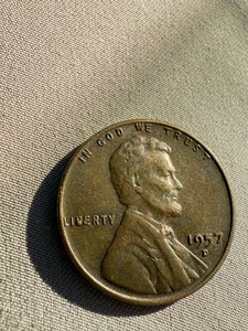 1957 D Lincoln Wheat Cent Obverse Error Penny - B and E Errors, rare error Coin - Picture 1 of 5