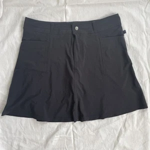 L.L. Bean Womens 10 Reg Black Comfort Trail Skort Outdoor Hiking Pockets Stretch - Picture 1 of 8