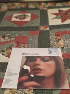TAYLOR SWIFT MIDNIGHTS(MOONSTONE BLUE MARBLE) VINYL EDITION NEW AND SEALED RARE  - Picture 1 of 13