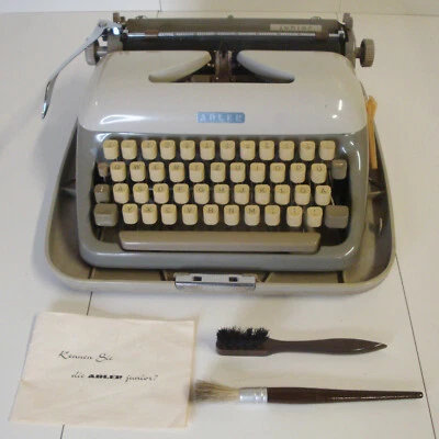 50er J. ADLER Junior Reiseschreibmaschine Koffer Schreibmaschine Typewrit Funkt. - Bild 1 von 4