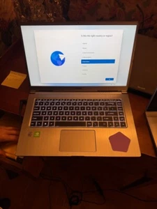 MSI Gaming Laptop MS-1551 — i7 10th Gen / 16GB RAM / 512GB SSD / Windows 11 - Picture 1 of 12