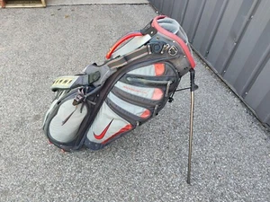 Nike Sasquatch 14 Divider Dual Strap Golf Stand Bag Red/Black w Raincover - Picture 1 of 4