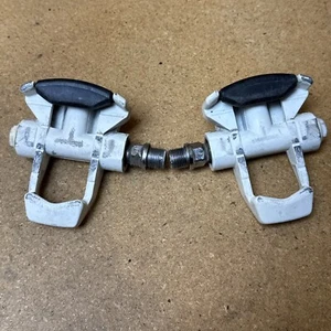 Vintage Look PP65 Delta Clipless Road Bike Pedals - Picture 1 of 6
