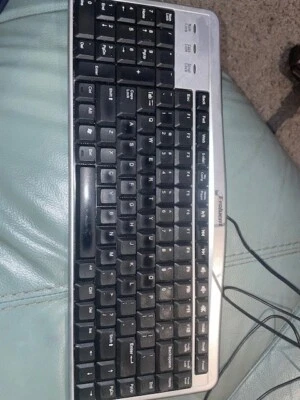 Evoluent Mouse-Friendly Keyboard (left-handed) KB1-SB - Image 1 of 3