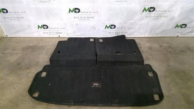 2014-2019 年 INFINITI QX60 后轮卡戈盖地板垫 原始设备制造商 999C3R2004 — 第 1/4 张图片