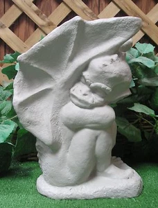 4507 Baby Gothic Resting Wing Over Gargoyle Latex Fiberglass Production Mold - Picture 1 of 5