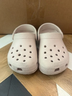 Crocs Unisex Light Pink Kids Size C8 - Image 1 of 4
