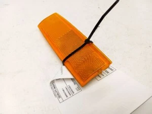1983-1994 CHEVROLET BLAZER FRONT DRIVER MARKER LAMP - Picture 1 of 5
