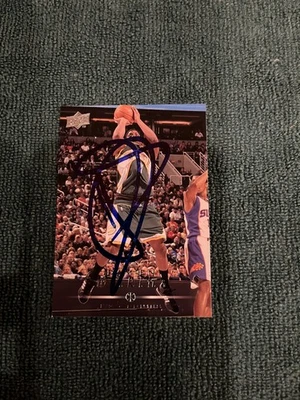 2008-09 Upper Deck Damien Wilkins #175 Hand Signed auto autograph - Image 1 of 2