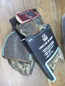 REALTREE EXCAPE WOMENS POP TOP GLOVES- SCENT CONTROL- MEDIUM - Picture 1 of 2