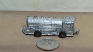 MOTOR DE TREN FUNDIDO A PRESIÓN BARCLAY 335 DE COLECCIÓN PLATEADO - Imagen 1 de 9
