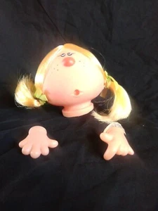 Vintage Westrim Crafts 3,5" Kopf und Hände Puppe Teil siehe Beschreibung - Bild 1 von 8