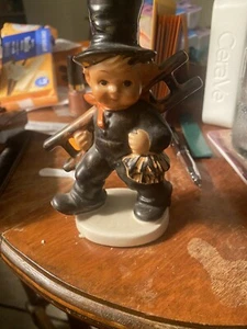 Goebel Hummel CHIMNEY SWEEP Boy with Ladder Figurine KF40 Germany 5.25" - Picture 1 of 5