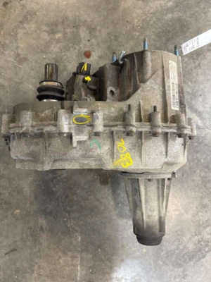 2005-2009 Dodge Durango Transfer Case Assembly OEM - Image 1 of 4