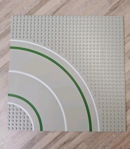LEGO Baseplate 2359p01 Grundplatte Straße Kurve Grau Altgrau Straßenplatte  - Bild 1 von 1