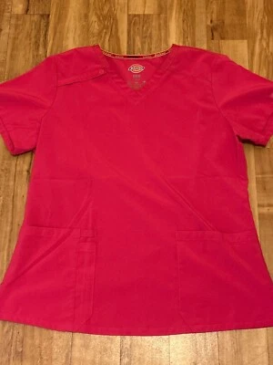 Blusa Médica Dickies Stretch Essentials Rosa Para Mujer Talla Grande Estilo DK615 Bolsillos Foto 1 de 4
