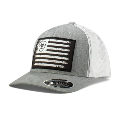 Ariat 男式 Flexfit 美国国旗布贴平沿帽 — 第 1/2 张图片