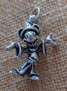 Disney Mickey Mouse pendant or charm 925 silver - Picture 1 of 2