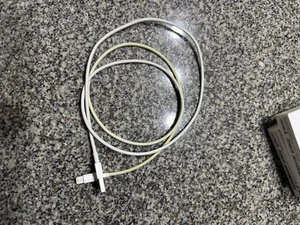 Genuine Apple Lightning to USB Cable - Picture 1 of 1