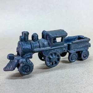 Cast Iron Toy Train Locomotive with Coal Tender One Piece Vintage - Picture 1 of 11