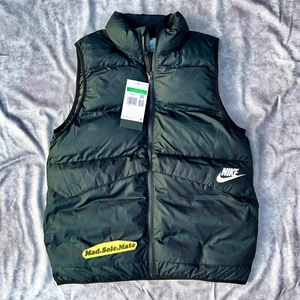 Nike Sportswear Synthetic Fill Gilet Bodywarmer Kids Vest DR1888 010 M L XL - Picture 1 of 8