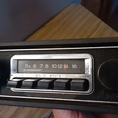 Rádio estéreo G3 OEM 1970 FIAT 850 Spider Torino Auto-Matic VP-6235 não testado - Imagem 1 de 4