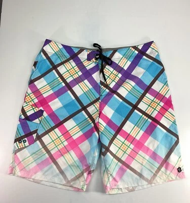 Pantalones Cortos BKE Sport Para Hombre Ajuste Atlético Cierre de Corbata Frente Plano Multi Cuadros 40 Foto 1 de 4