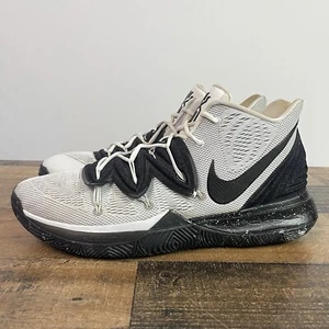 Nike Kyrie 5 Oreo Size 15 Mens Grey Black White 2019 AO2918-100 Basketball - Picture 1 of 10