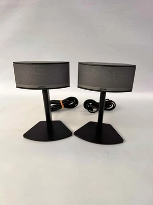 2 BOSE Companion 5 Multimedia Speakers - Left & Right - Image 1 of 4
