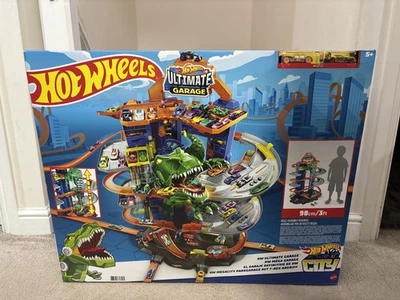 Hot Wheels City Ultimate Garage Playset 91cm Tall T-Rex Dinosaur Ages 5-8 GJL14 - Image 1 of 2